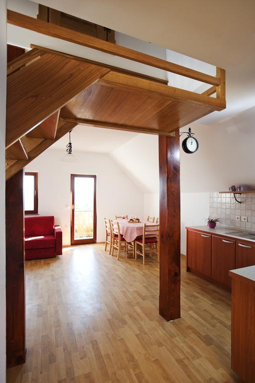 Vineyard Cottage Lustek Novo Mesto Quarto foto